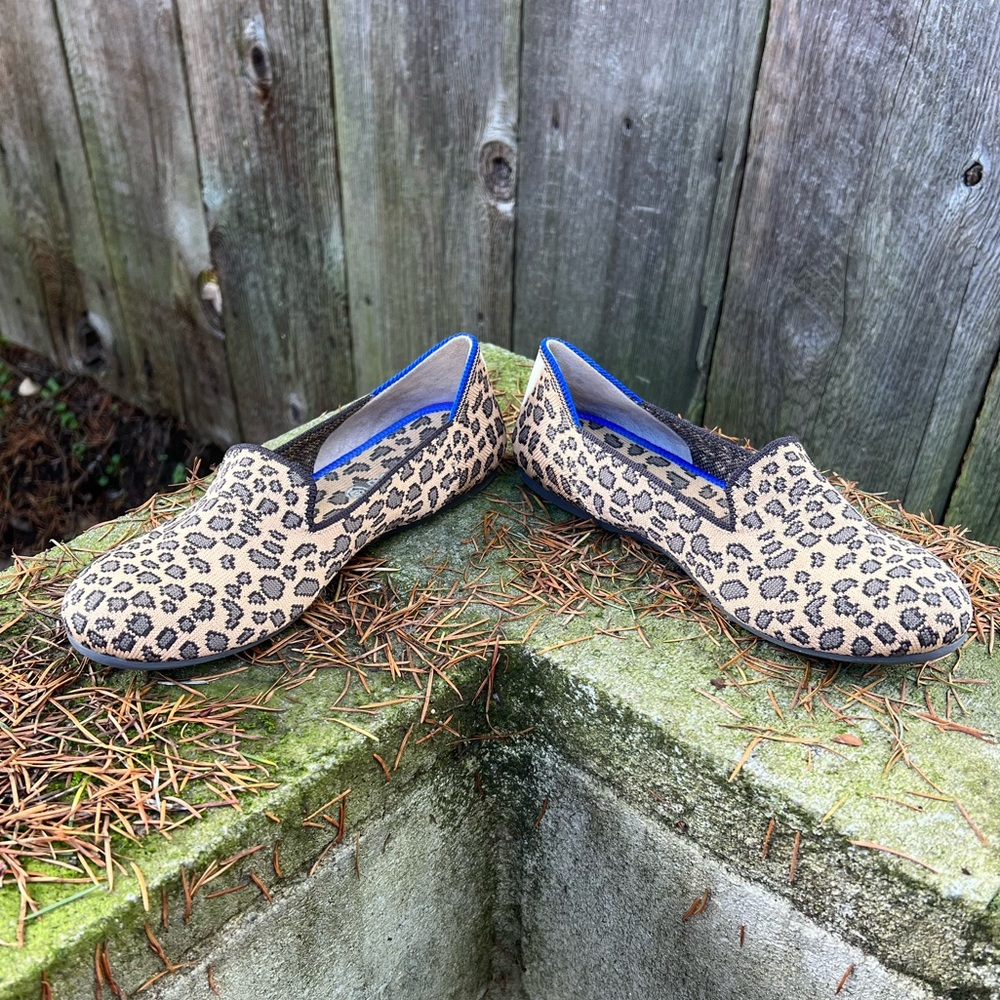 Rothy’s little girl animal print flats 4